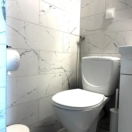 I Δωμάτια σε οικογενειακή κατοικία *