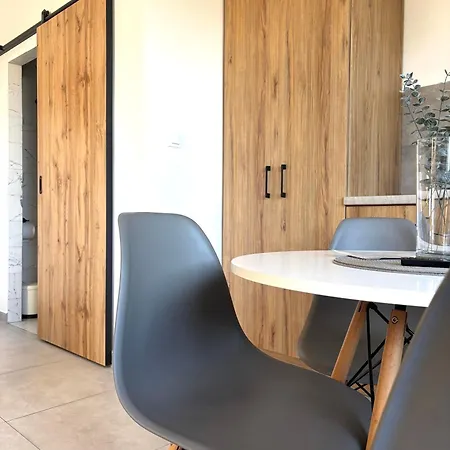 Apartamenty I Pokoje Wladyslawowo 民宿 *