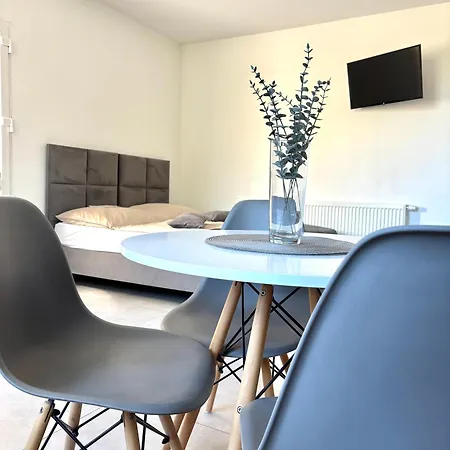Apartamenty I Pokoje Wladyslawowo 民宿 Władysławowo