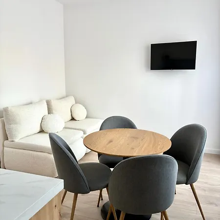 Apartamenty I Pokoje Wladyslawowo * Władysławowo