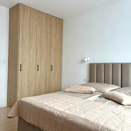Apartamenty I Pokoje Wladyslawowo 民宿 Władysławowo