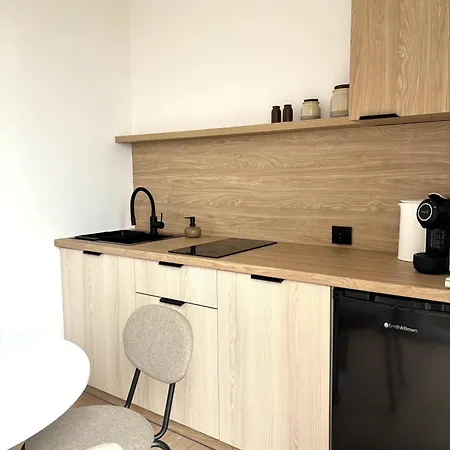Apartamenty I Pokoje Wladyslawowo *