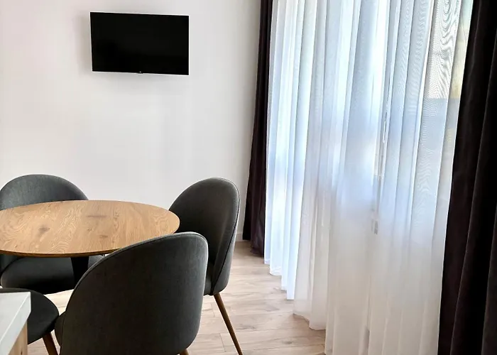 I Privatunterkunft *